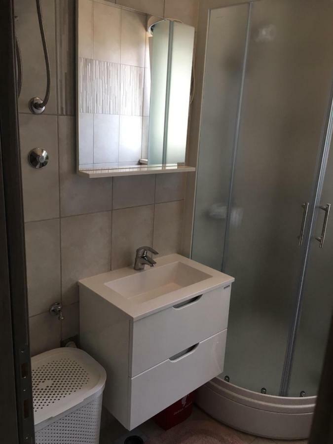 Helena Apartment Rogoznica  Luaran gambar